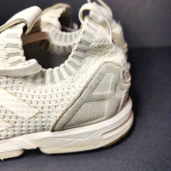 Adidas Originals ZX Flux Primeknit Z Off White Running Sneaker Men's Shoe Size 9 - Picture 7 of 10